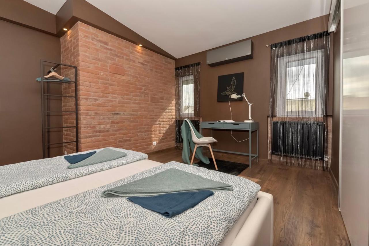 Nightingale Luxury Apartment Budapest Bagian luar foto