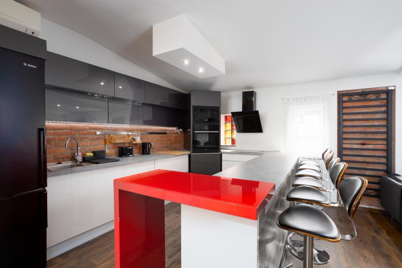 Nightingale Luxury Apartment Budapest Bagian luar foto