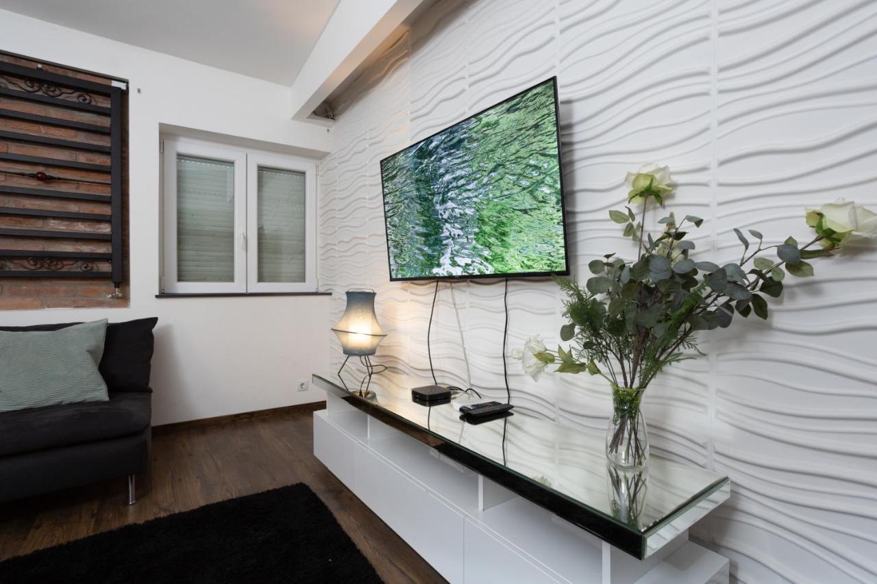 Nightingale Luxury Apartment Budapest Bagian luar foto