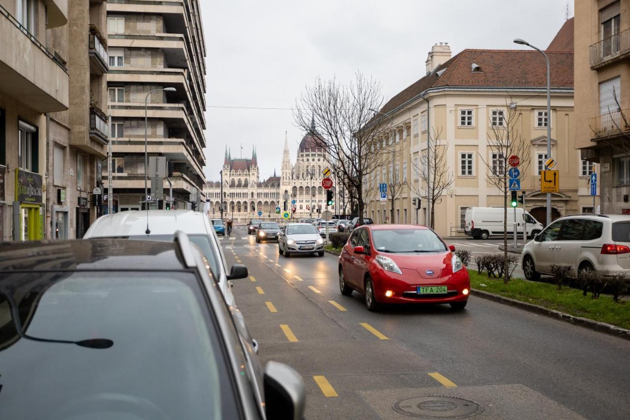 Nightingale Luxury Apartment Budapest Bagian luar foto